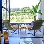 Sunset Gardens Apartment