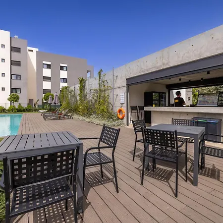 Sunset Gardens Apartment